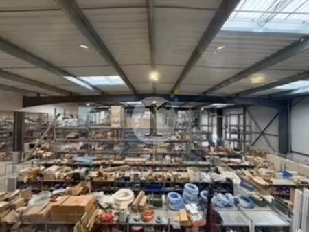 location local d’activités lesquin 59810 2259m²