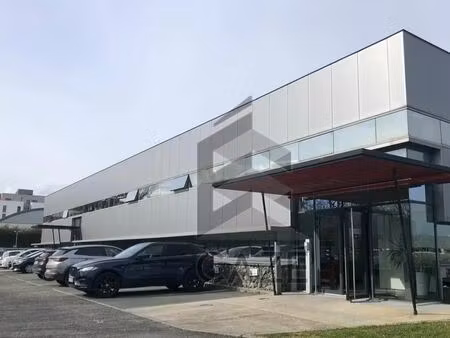 location bureaux 109 m²