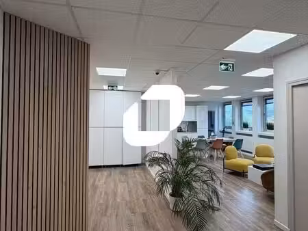 location bureaux marly-le-roi 78160 150m²