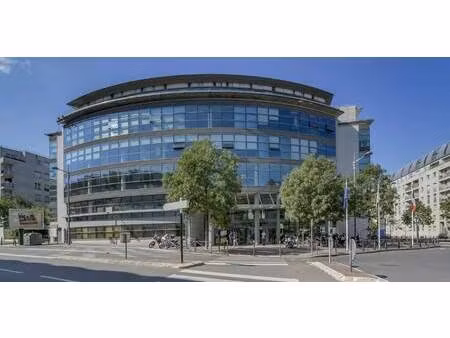 location bureaux 1 499 m² à 3 839 m²