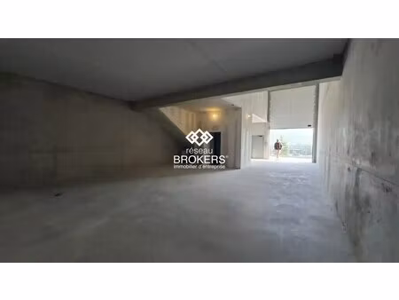 location bureaux 200 m² à 473 m²