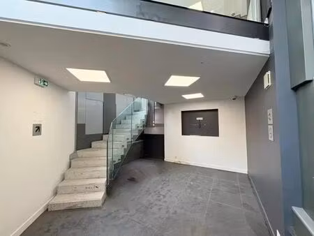 location commerce sartrouville 78500 188m²