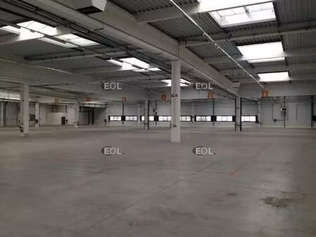 location entrepôt ferrieres en brie 77164 4662m²