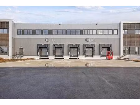 location entrepôt garges les gonesse 95140 2793m² à 12632m²