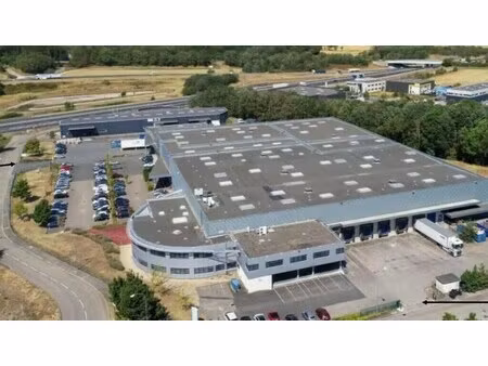 location entrepôt 1 778 m² à 10 773 m²