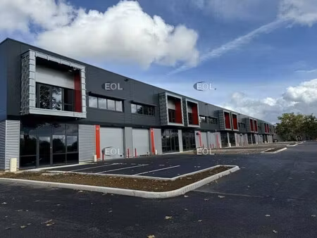 location local d'activités 378 m² à 7 548 m²