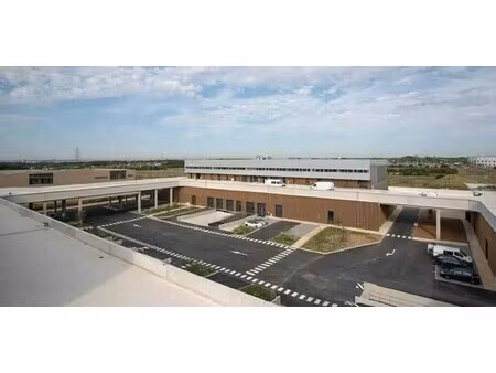 location local d'activités 5 239 m² à 20 188 m²