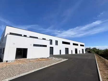 location entrepôt 280 m²