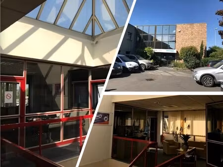 location entrepôt 1 021 m²