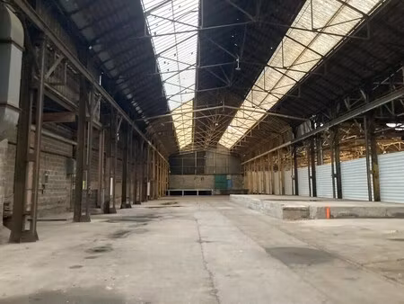 location entrepôt 1 672 m² à 7 022 m²