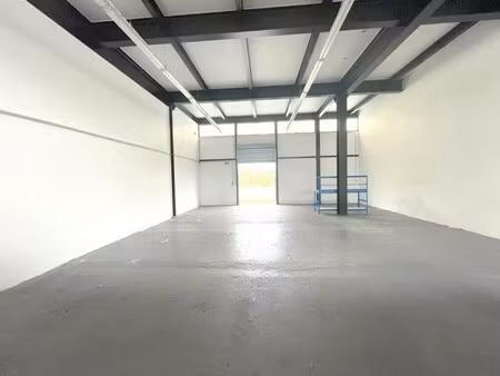 location local d’activités bezons 95870 71m² à 1111m²
