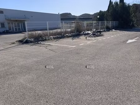 location local d’activités bouc-bel-air 13320 4000m²