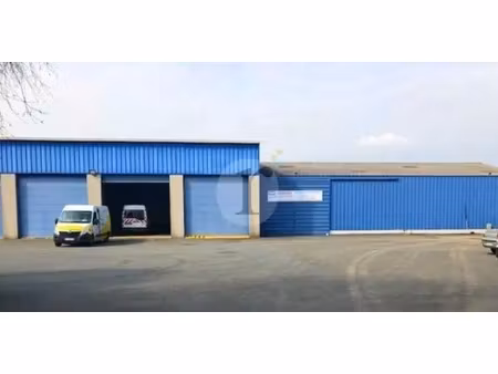 location local d’activités lens 62300 814m²
