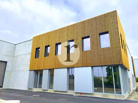 location local d'activités 507 m² à 2 136 m²