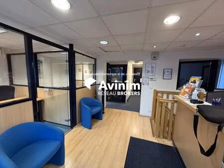 location bureaux 161 m²