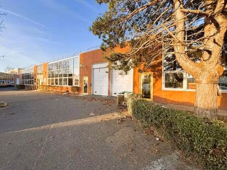 location bureaux 294 m² à 3 070 m²