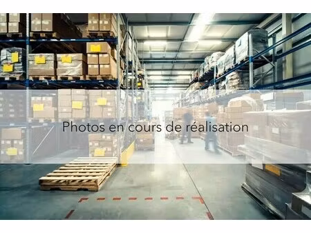 location entrepôt 1 568 m²