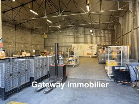 location entrepôt issoire 63500 337m²