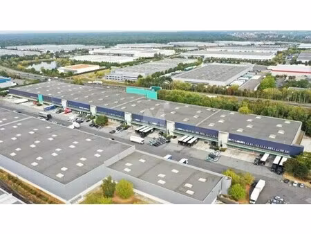 location entrepôt lieusaint 77127 665m² à 8417m²
