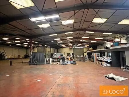 location entrepôt 1 150 m²