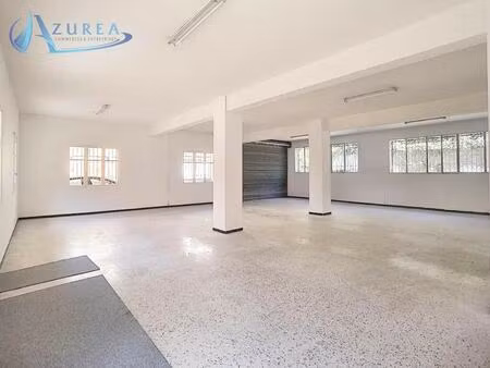 location entrepôt saint andre 06730 226m²