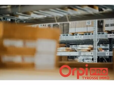 location entrepôt 35 m²