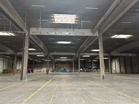location entrepôt templemars 59175 1457m² à 12672m²
