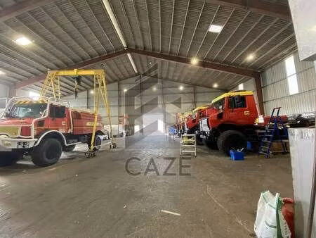 location local d'activités 1 200 m²