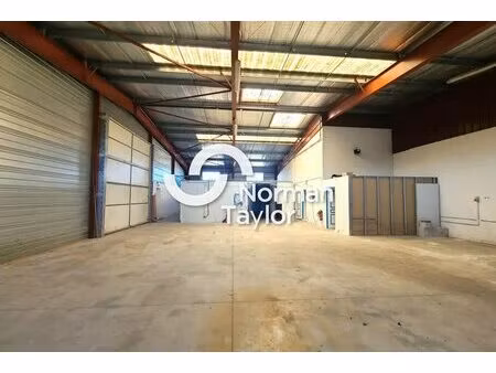 location local d'activités 350 m²