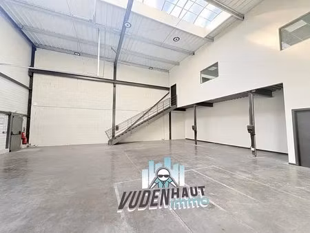 location entrepôt colomiers 31770 600m²