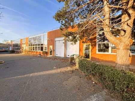 location local d’activités les ulis 91940 294m² à 3070m²