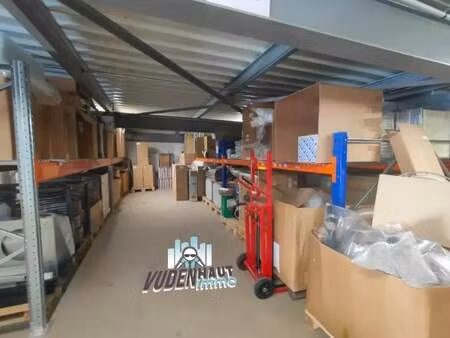 location local d’activités montrabe 31850 396m²