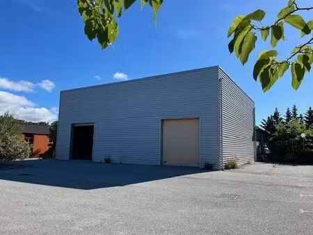 location local d’activités saint-raphaël 83700 540m²
