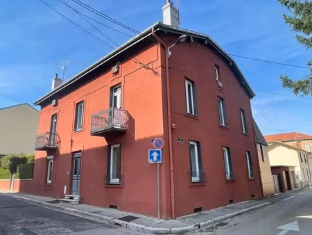 location bureaux 62 m²