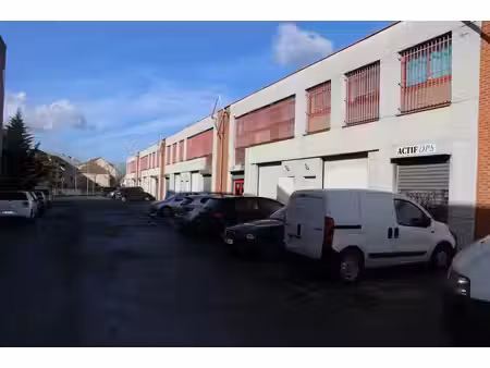 location local d’activités lisses 91090 230m²