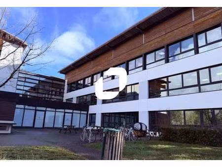 location bureaux 125 m² à 2 828 m²