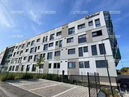 location bureaux 155 m²