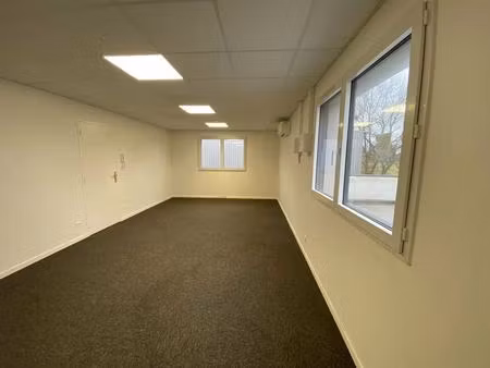 location bureaux 34 m²