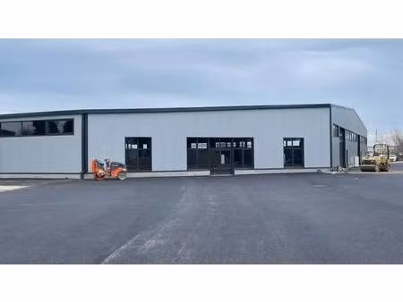 location entrepôt 349 m² à 4 566 m²