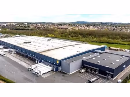 location entrepôt montceau les mines 71300 11572m²
