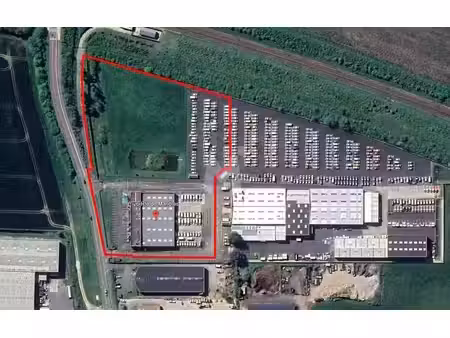 location entrepôt santeny 94440 3502m²