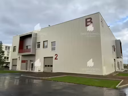 location entrepôt pontoise 95300 24m² à 720m²