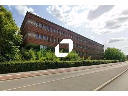 location bureaux 432 m² à 5 856 m²
