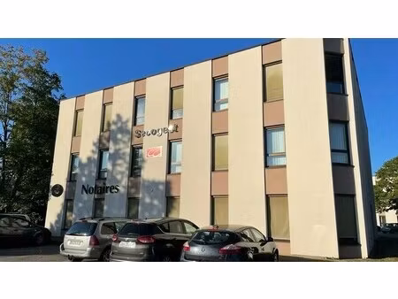 location bureaux 71 m² à 168 m²