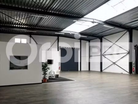 location entrepôt 420 m²