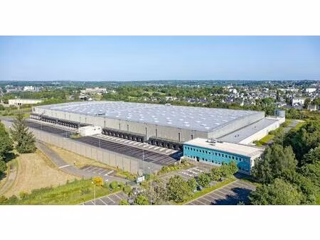 location entrepôt ploumagoar 22970 74m² à 23306m²