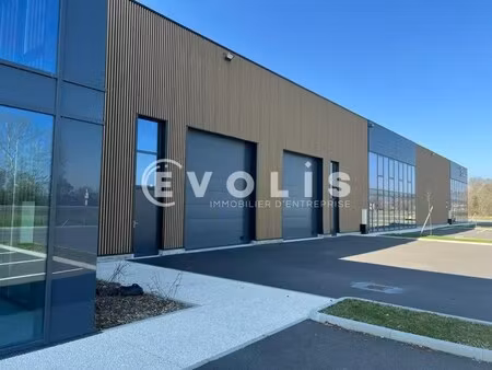 location local d’activités amberieux 69480 871m² à 1827m²
