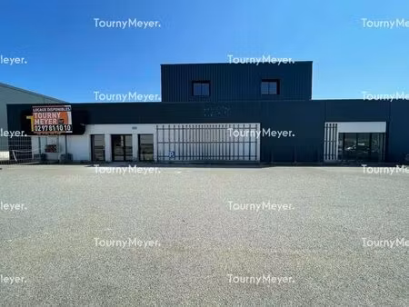 location local d’activités caudan 56850 1250m²