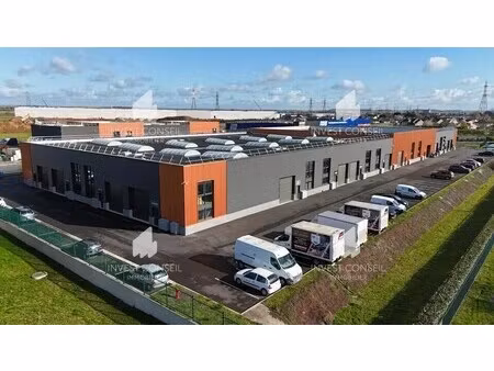 location local d'activités 270 m²