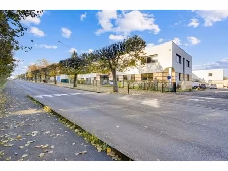 location local d’activités champs sur marne 77420 518m²